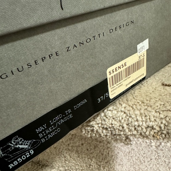 Giuseppe Zanotti Zip Detailed Double Metal High-Top Sneakers - Picture 13 of 13